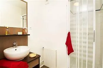Appart'city Classic - Porte Du Luxembourg 아파트호텔 아를롱
