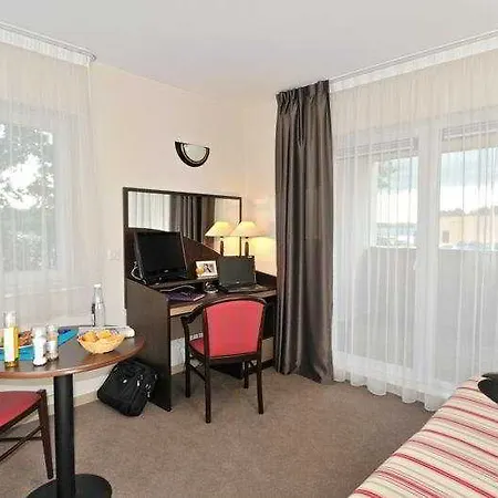 Appart'city Classic - Porte Du Luxembourg Aparthotel Arlon