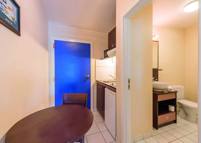 Appart'city Classic - Porte Du Luxembourg Aparthotel