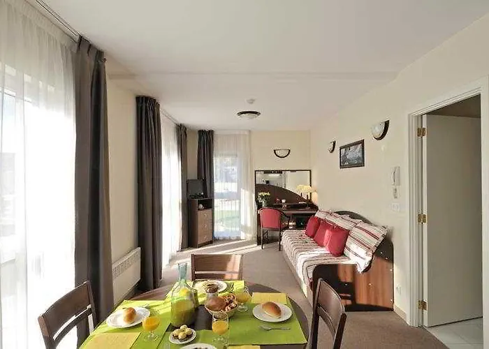 Appart'city Classic - Porte Du Luxembourg 2*